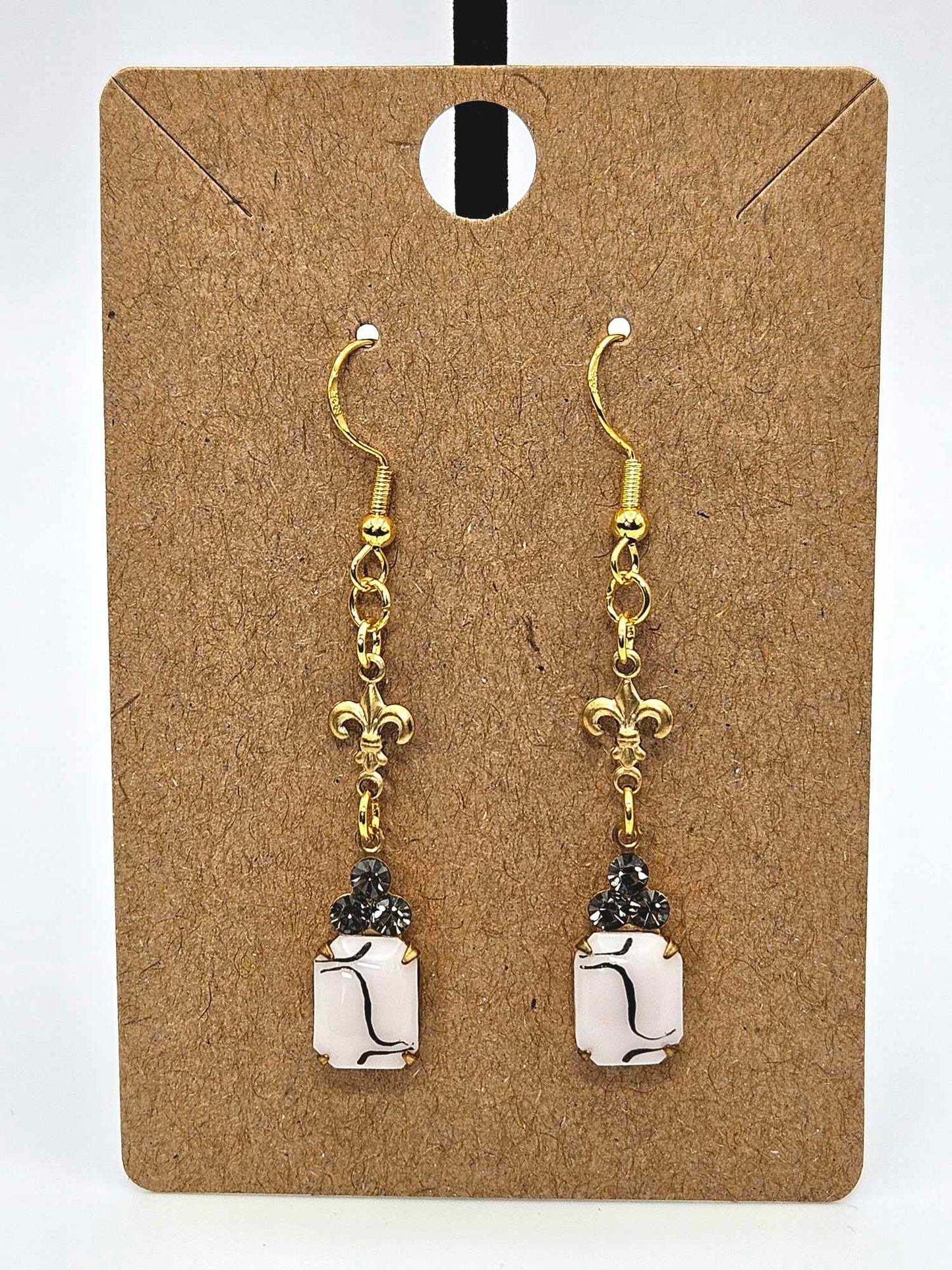 Retro Fleur-de-lis Earrings