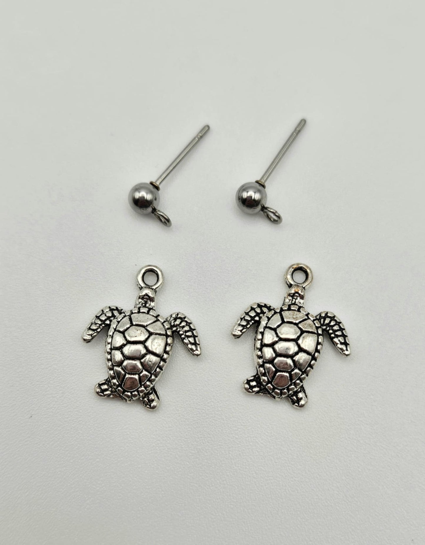 Turtle Studs